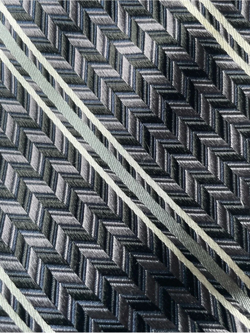 Daniel Cremieux Black Tie with Silver Diagonal Stripes 60”